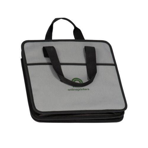 Graue Kofferraumtasche mit Tragegriffen und Fchern.