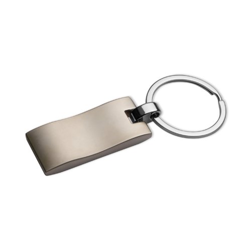 Grauer Metall-Schlsselanhnger mit Muster und Metallring.
