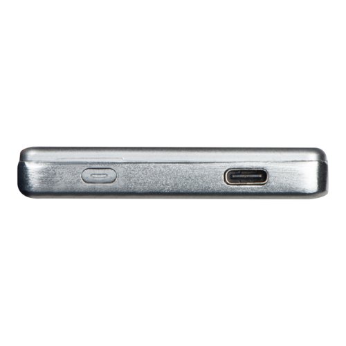 Graue Powerbank mit 5.000 mAh Kapazit�t und USB-Anschluss.