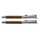 Holzfarbenes Stift-Set mit Kugelschreiber, Fllhalter und Etui.